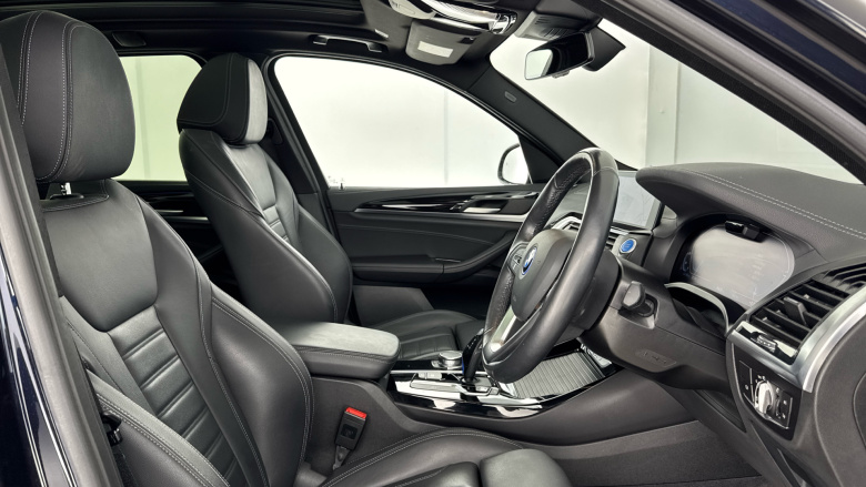 BMW X3 210kW Premier Edition 80kWh 5dr Auto Electric Estate